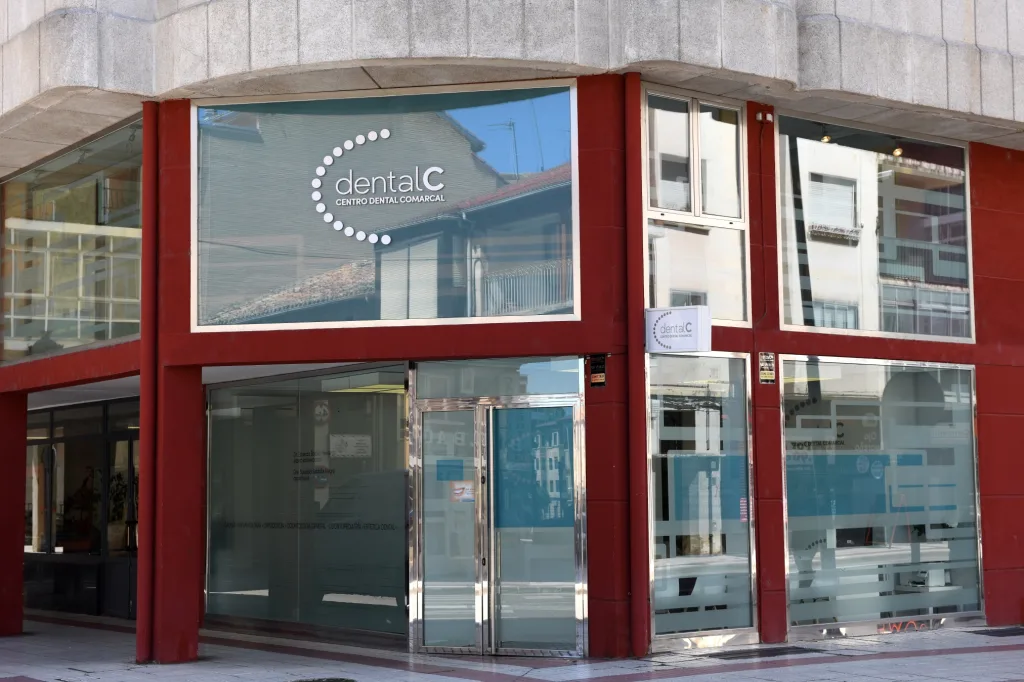 Clínica dental c