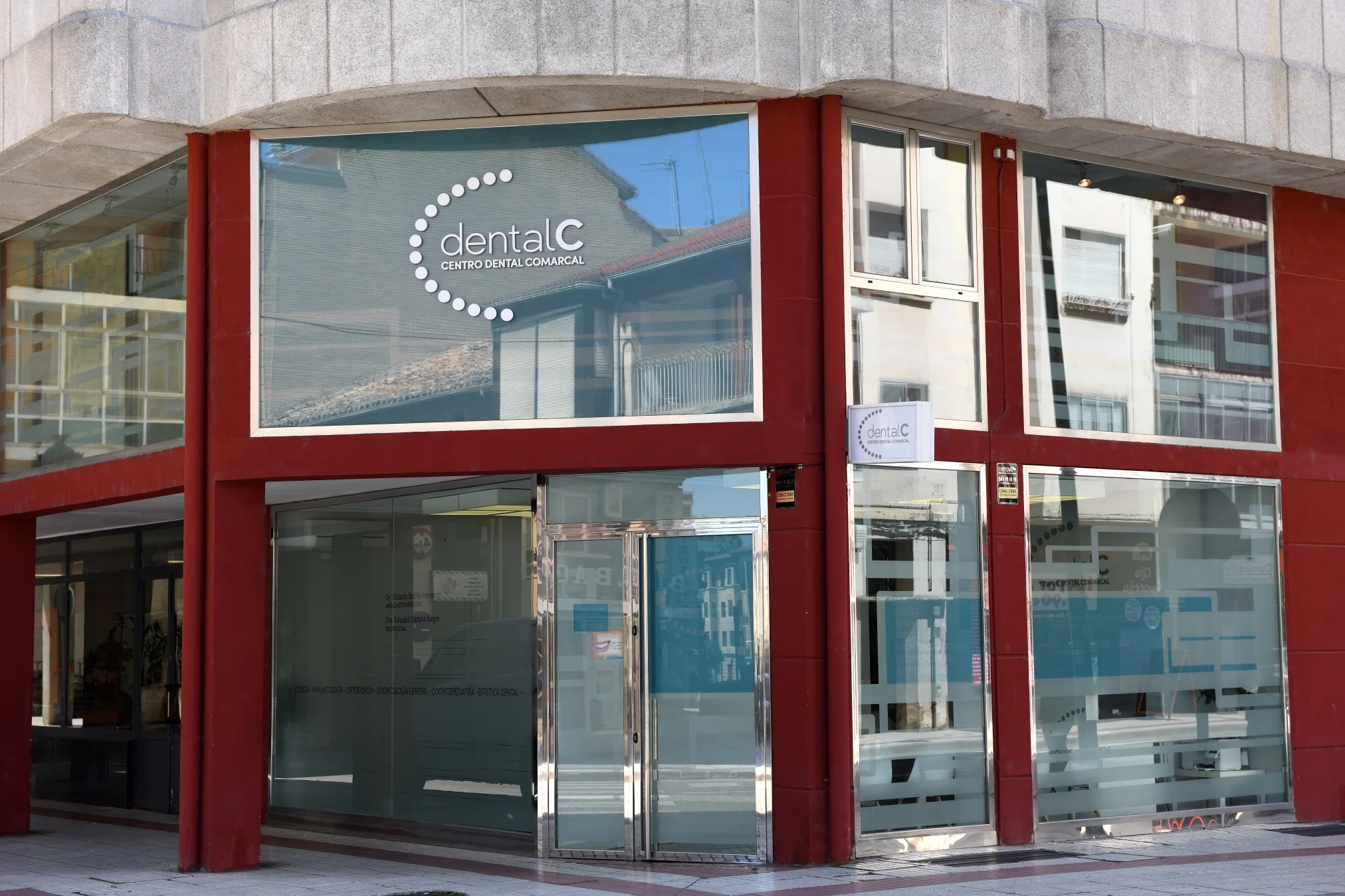 Clínica dental c