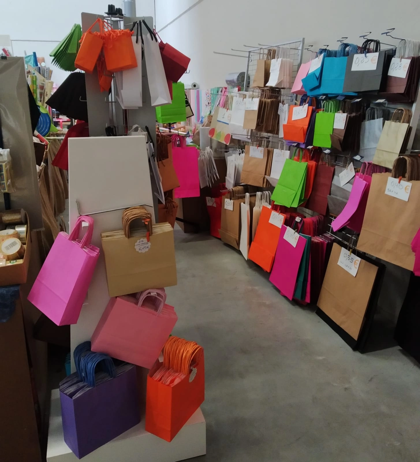 EMBALAJES Y ENVOLTORIOS MERINDADES